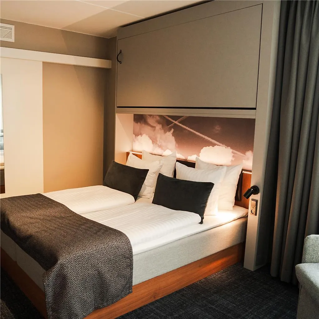 Billund Airport Hotel 0*,