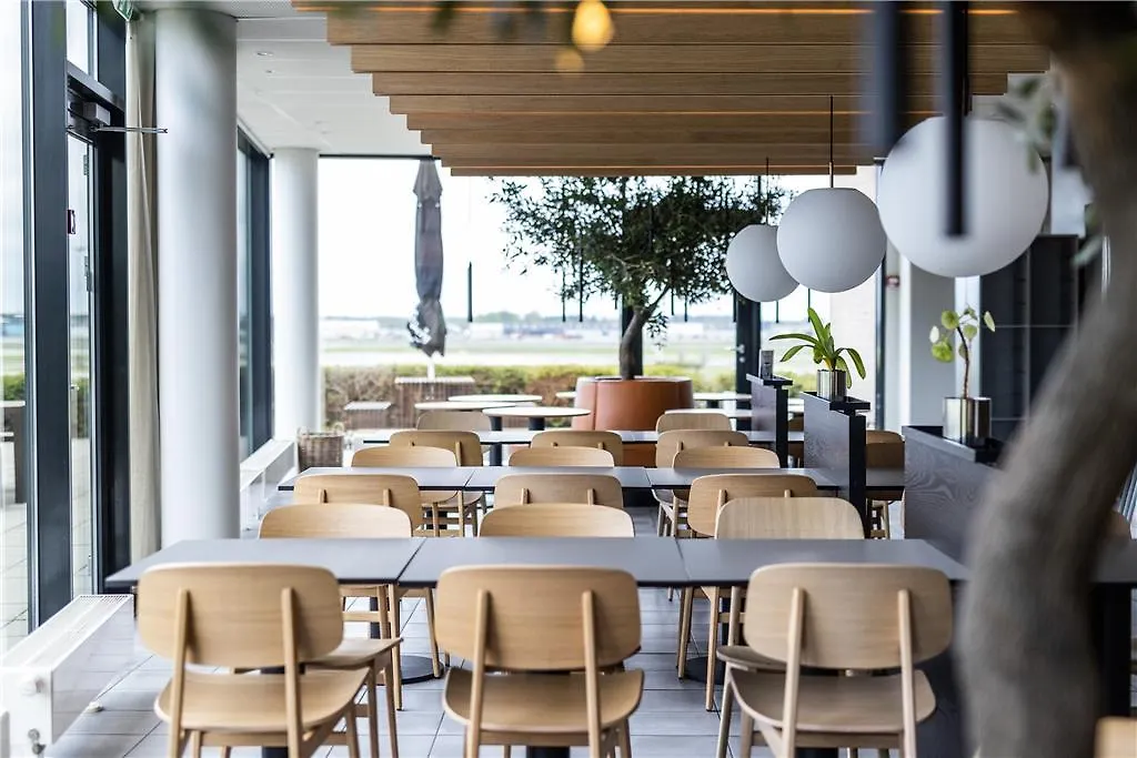 Billund Airport Hotel 0*,  丹麦